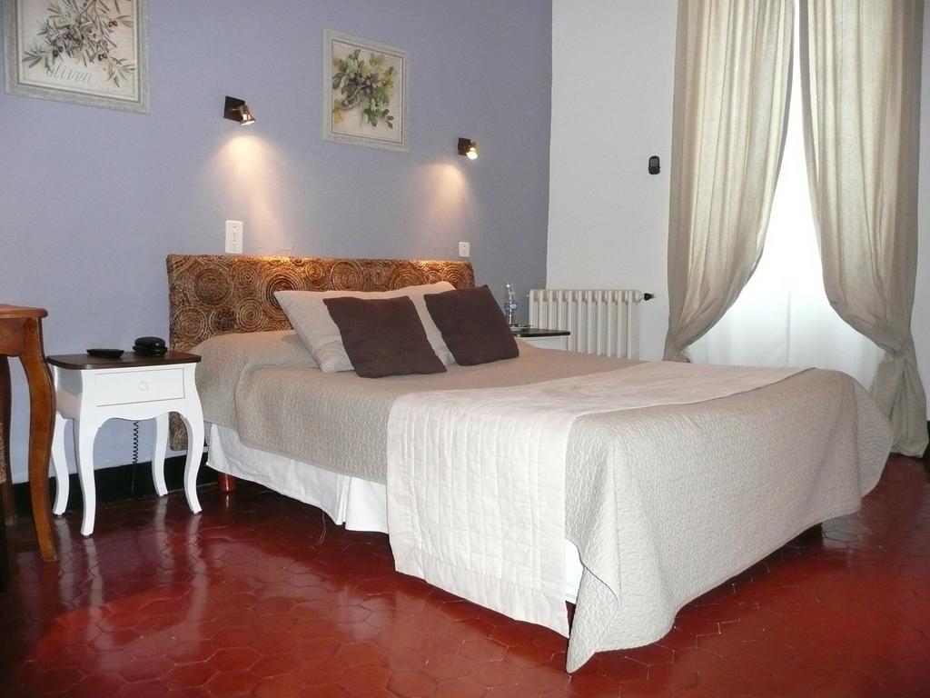 Citotel Hotel De Provence Οράνζ Δωμάτιο φωτογραφία